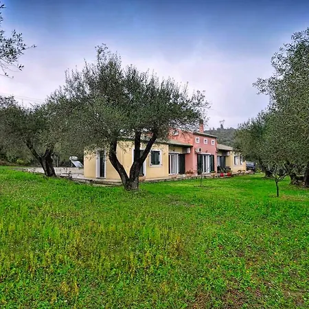 Kouris Holiday home *