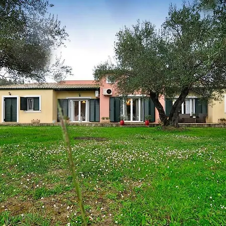 Holiday home Kouris